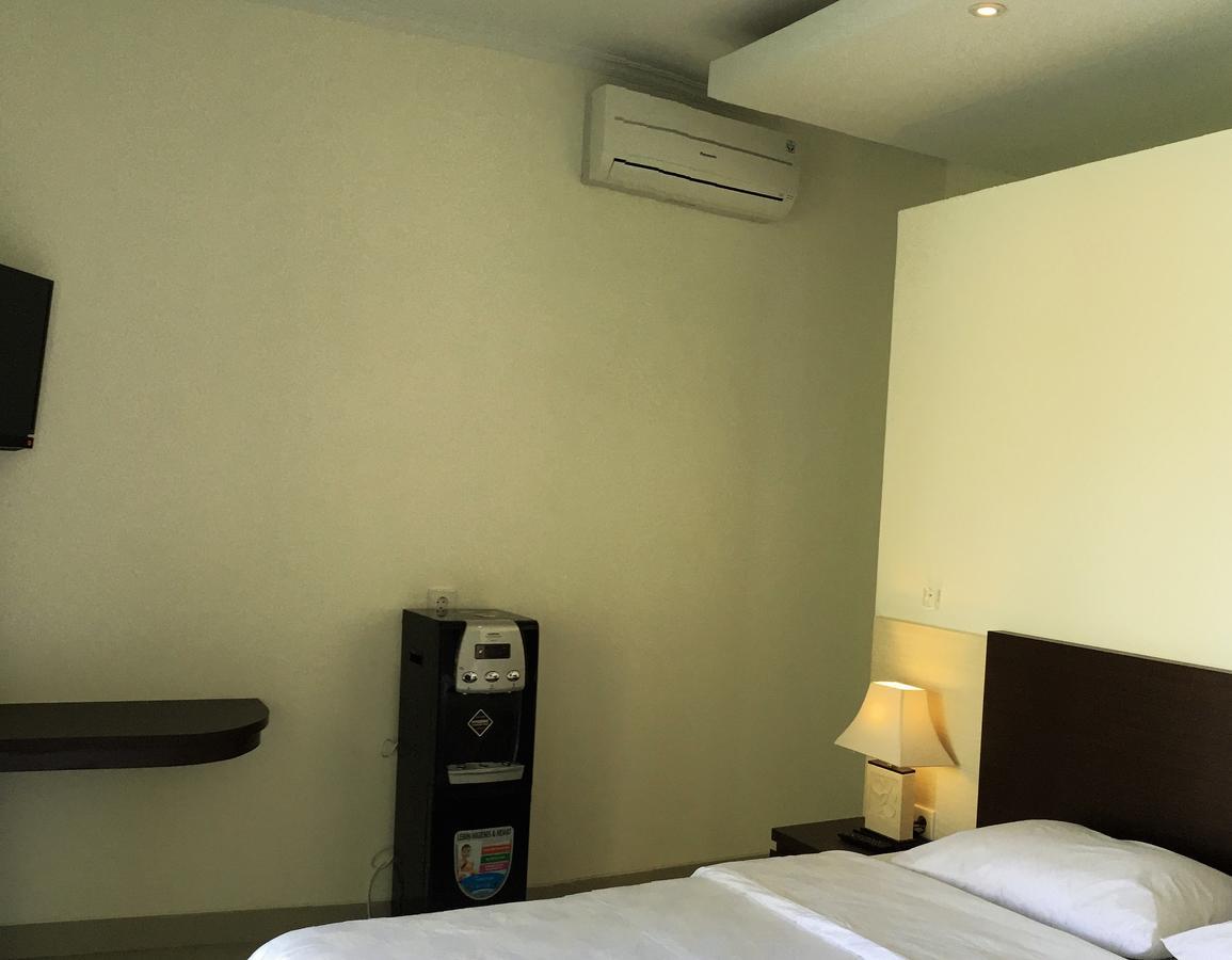 סמיניאק Indah Homestay מראה חיצוני תמונה
