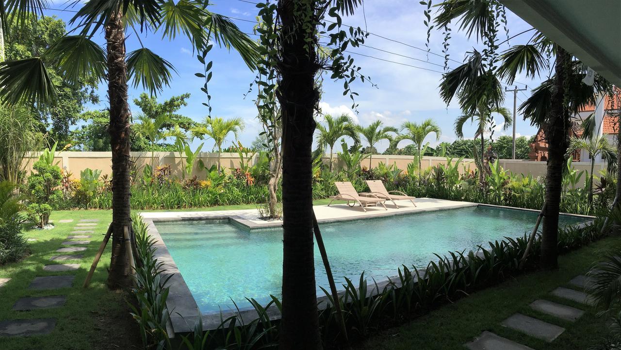סמיניאק Indah Homestay מראה חיצוני תמונה