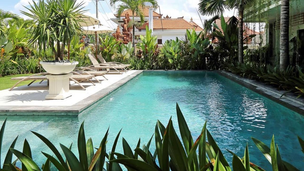 סמיניאק Indah Homestay מראה חיצוני תמונה